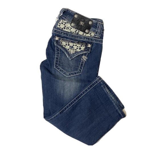 Miss Me Cuffed Capri Women’s Distressed Blue Jeans Size 28 Daisy - Picture 1 of 8